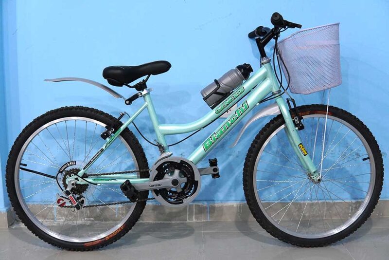 bicicleta montañera aro 26 con canasta
